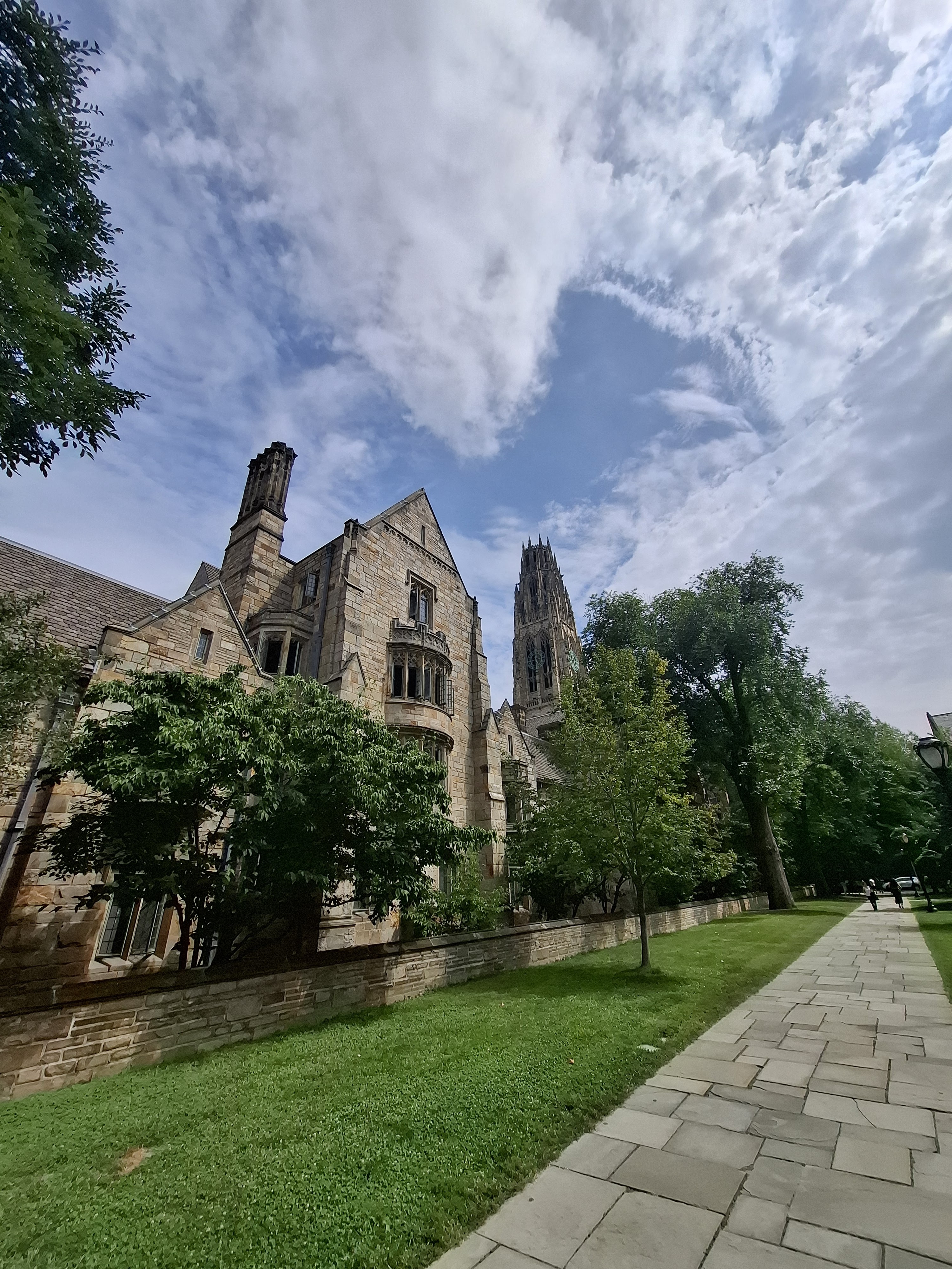 Library Walk & Harkness Tower