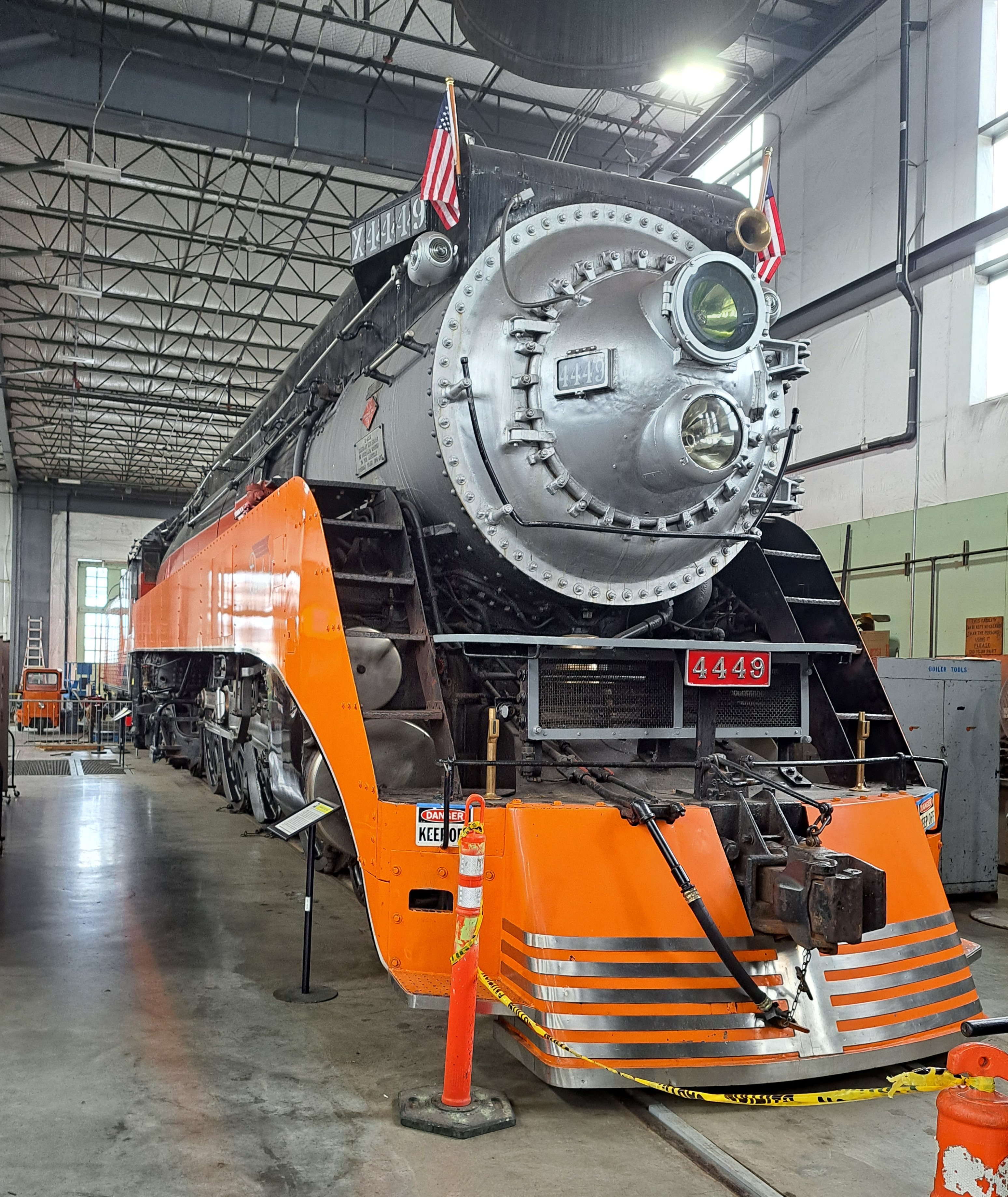 Southern Pacific 4449 locomotive train at the Oregon Rail Heritage Center